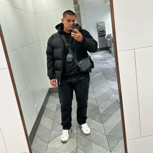 Meet your Posher, Christopher